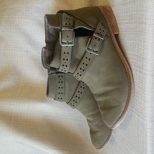 Rocket Dog Mack Heirloom Booties